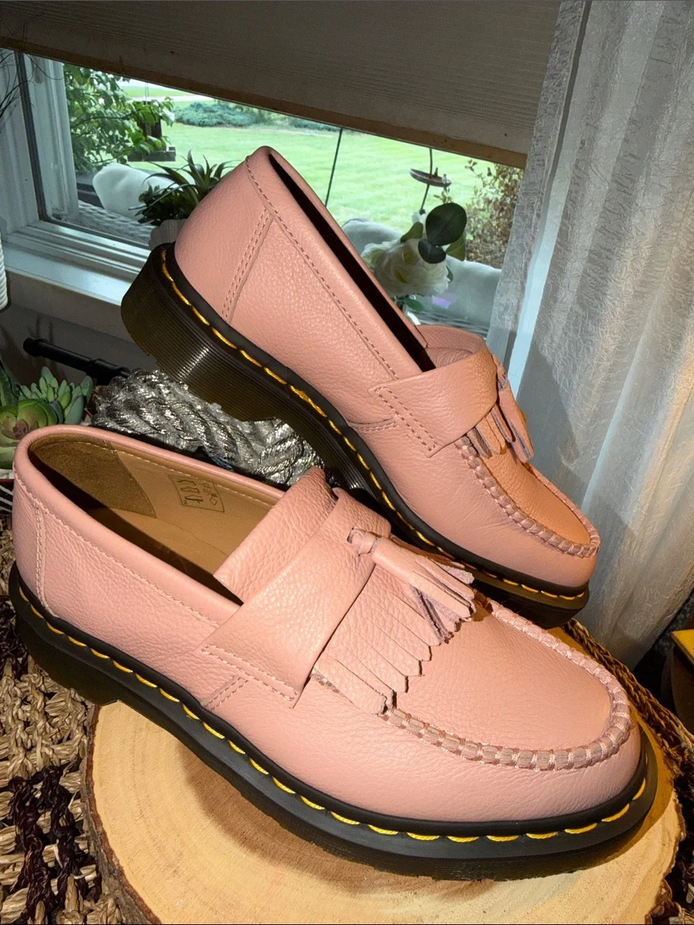Dr. Martens Adrian Virginia Leather Tassel Loafers Pink Women’s Size 9